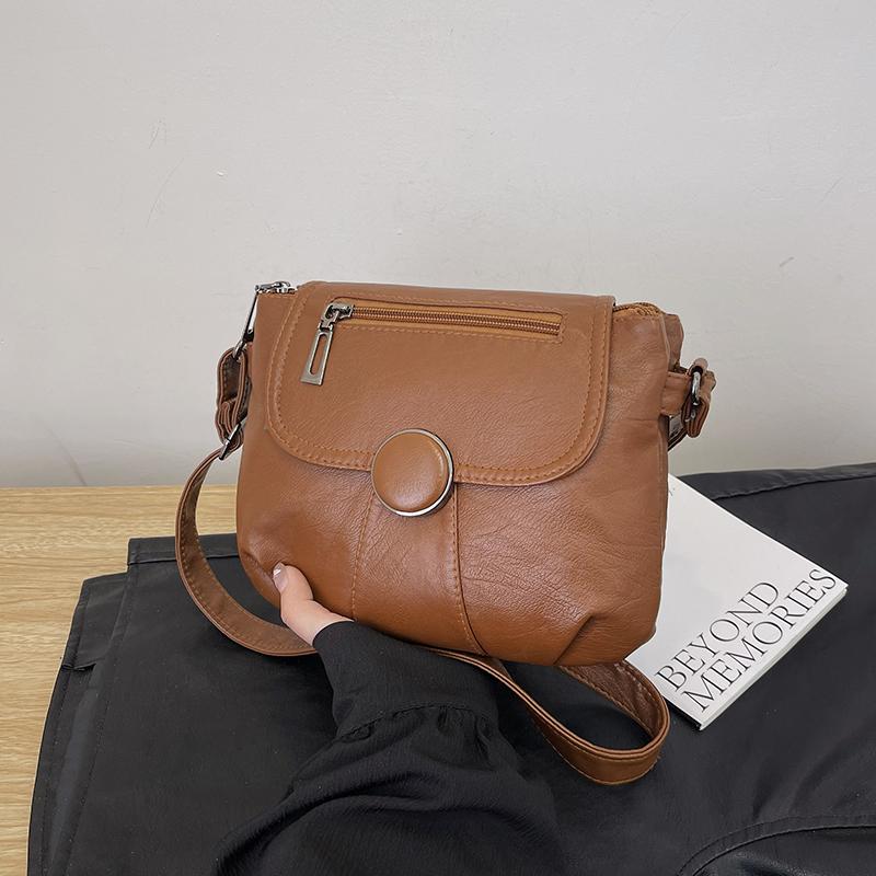 

Женская маленькая квадратная сумка через плечо из мягкой кожи с отделениями для мамы коричневый