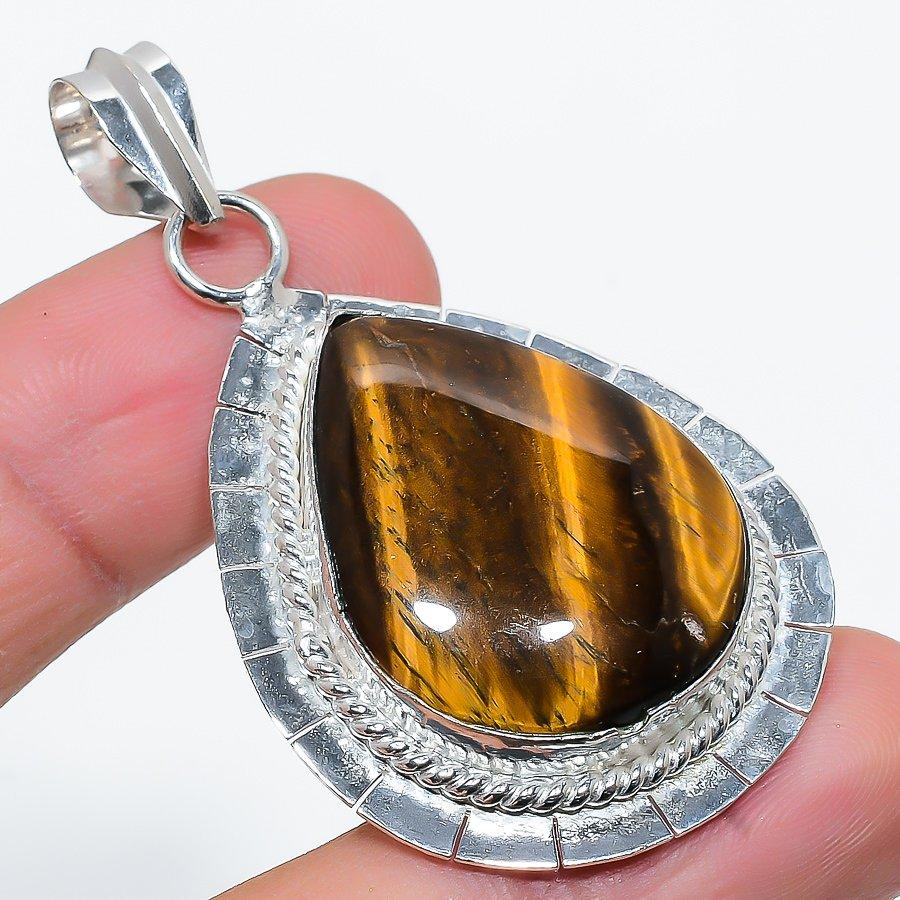 

Подвеска ручной работы в этническом стиле с драгоценным камнем «Тигровый глаз» 2,36 дюйма SR-8498