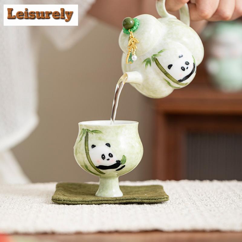 Handbemalte Panda Hochfuß-Teetasse Zen-Teeschale Teetassenset Teeprobe Meditationsbecher Jianzhan Meistertassen Teeservice Untertasse