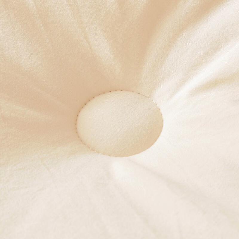 Brangdy All-Season Machine Washable Soy Fiber Comforter