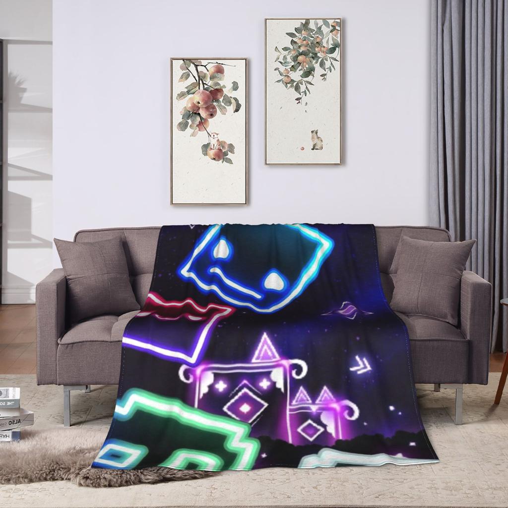 Geometry Dash Gaming Game Plush Blankets Warm Soft Flannel Throw Blanket Kids Couch Chair Quality Bedspread Gift Idea