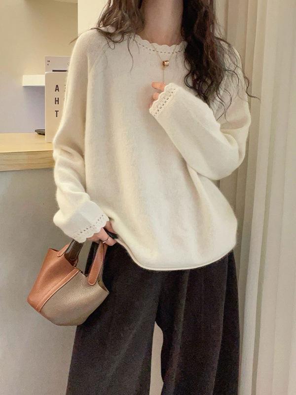 Women's Autumn Cashmere Crew Neck Lace Trim Knit Top
