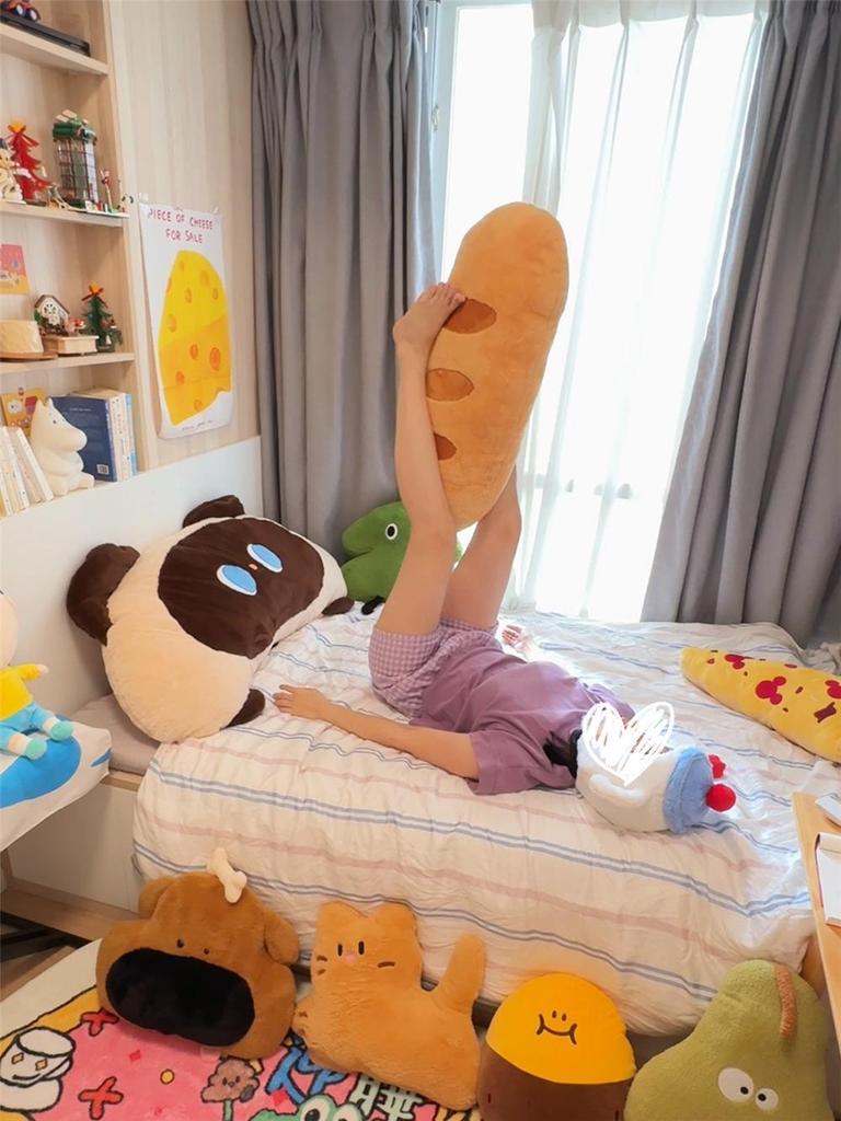 Poduszka Zagłówek Chleb Bagietka - Długa Poduszka do Spania, na Kanapę i Dekoracyjna