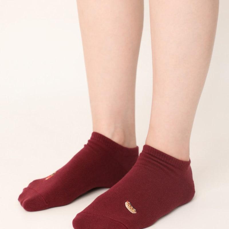 SNOOZY French Fries Embroidered Ankle Socks