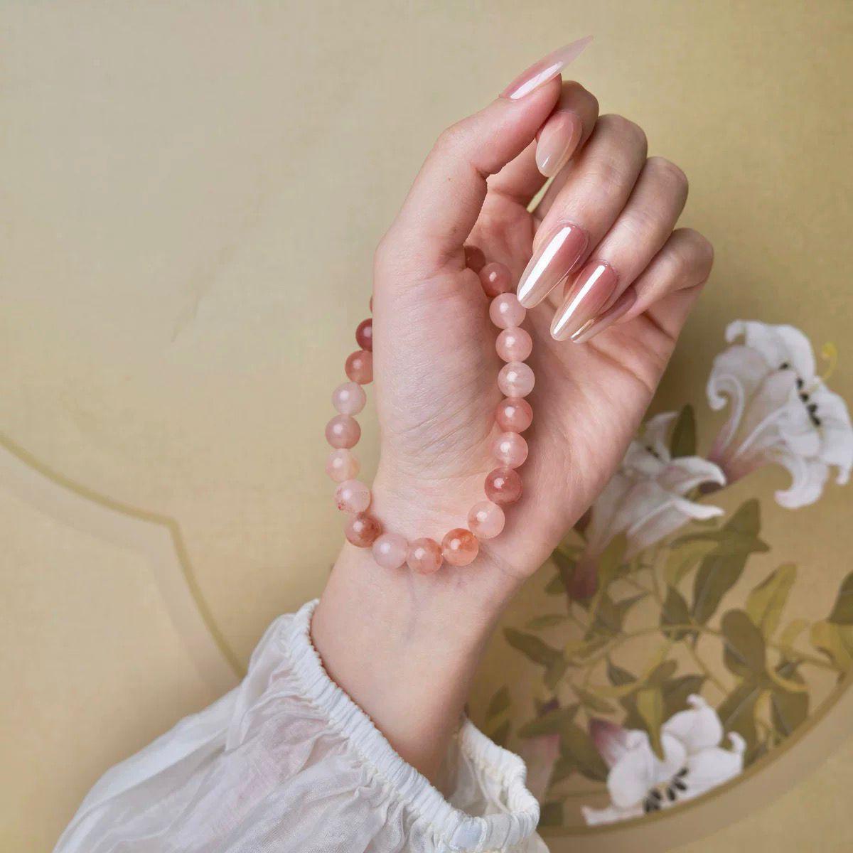 

Golden Silk Jade Peach Blossom Bracelet - Simple Style Cherry Blossom Pink Beaded Accessory for Live Broadcast
