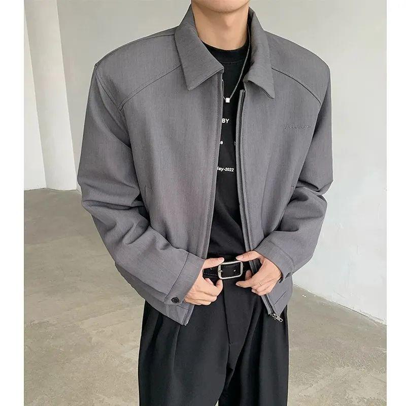 Black Autumn Baseball Jacket for College Men: Stylish Short American Ruffian Design with Shoulder Pads