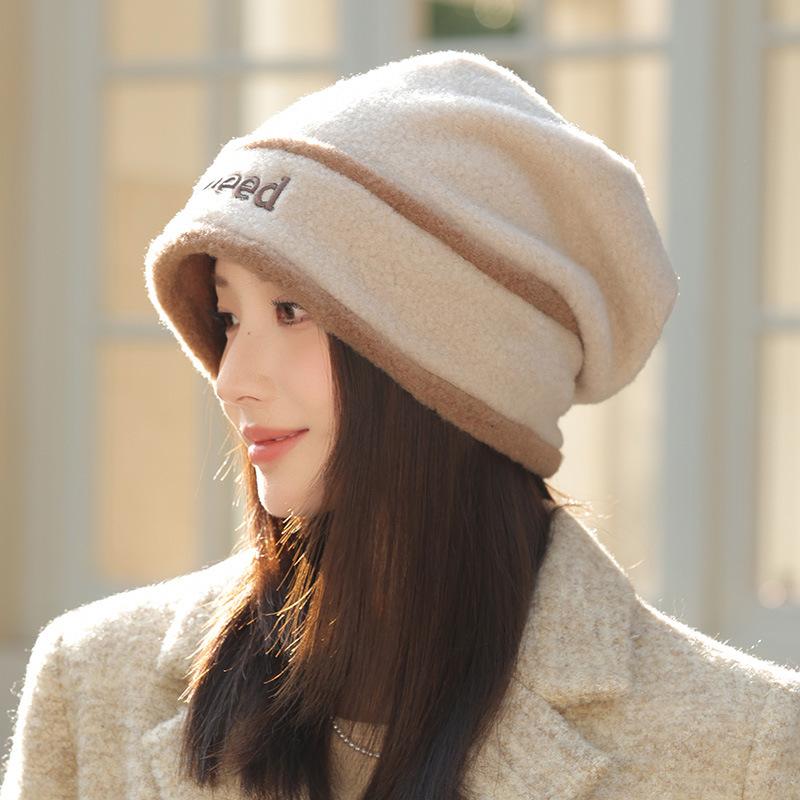 

Autumn and winter hats, women s big head circumference shows a small face, cold hats, retro versatile headgear, warm and velvet stacking hats One Size