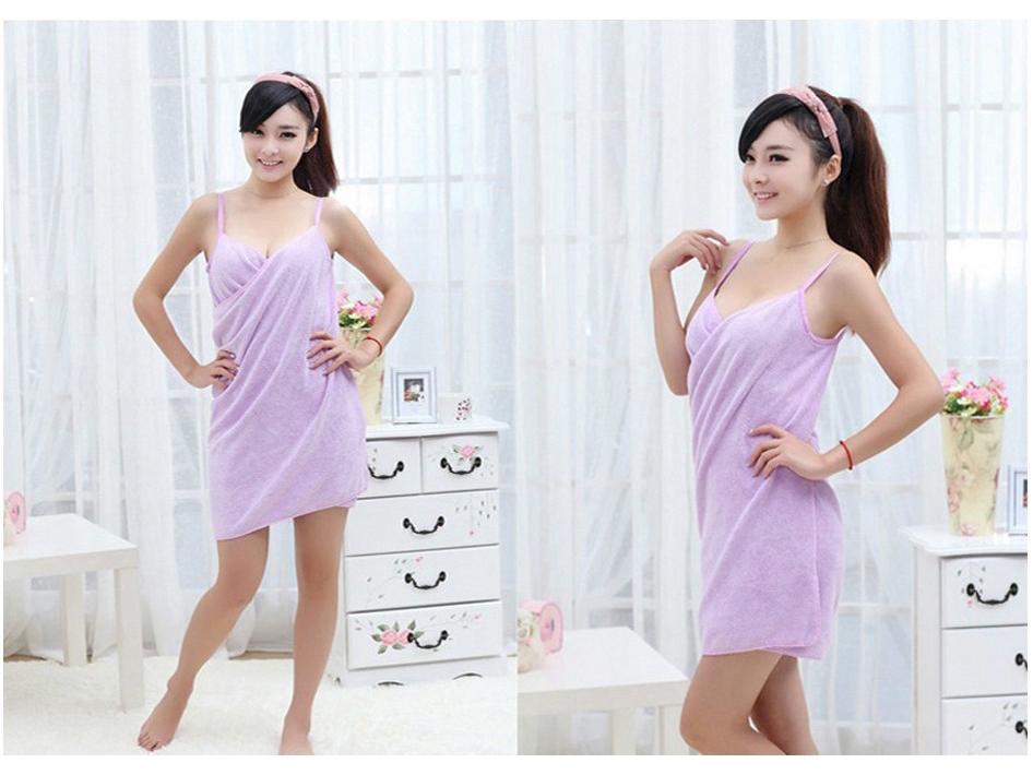 Versatile Wearable Bathrobe Towel - Absorbent Sling for Adults, In Stock