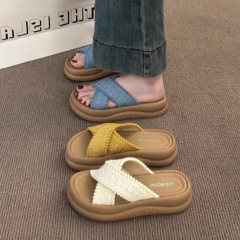 Thick bottom with skirt cool slippers women's summer wear new retro vacation seaside beach cross slippers