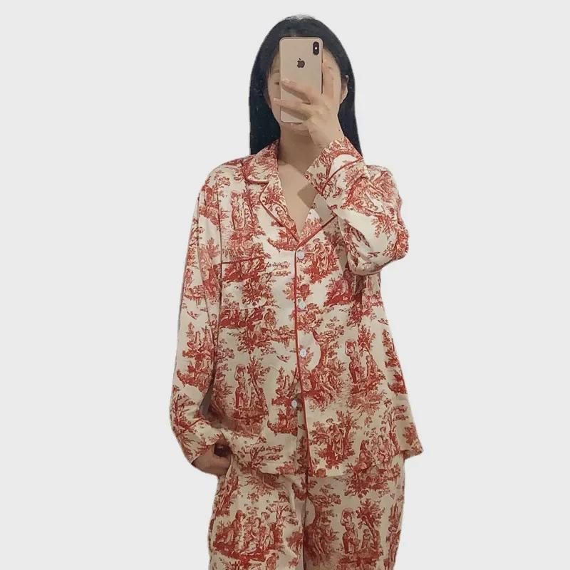 "Women's Long-Sleeve Floral Ice Silk Pajamas - Red"