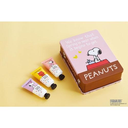 PEANUTS Snoopy-designed Tin Gift Set Featuring Three Popular Hand Creams (SNOOPY Peanuts, with Shea Butter, Moisturizing Hand Care, Perfect As a Gift)