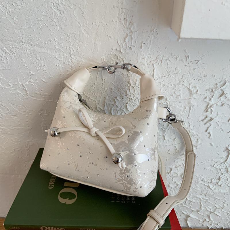 

Нишевая ручная сумка-подмышка женская новая сумка-мессенджер для поездок в стиле бохо изысканная ретро наплечная сумка тренд