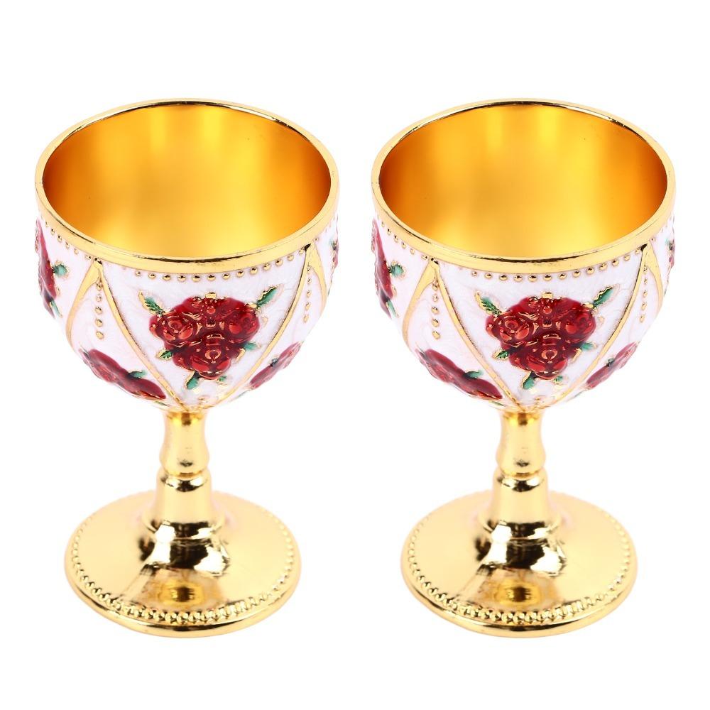 2pcs Alloy Vintage Metal Wine Cup Golden White Red Retro Metal Wine Cup Tabletop Decorations