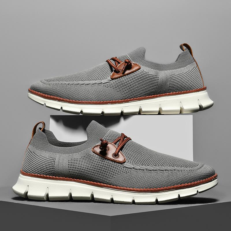 Comfortable Sports Casual Shoes Fly-woven Breathable Extra Large Size Spring and Summer Lazy Shoes
