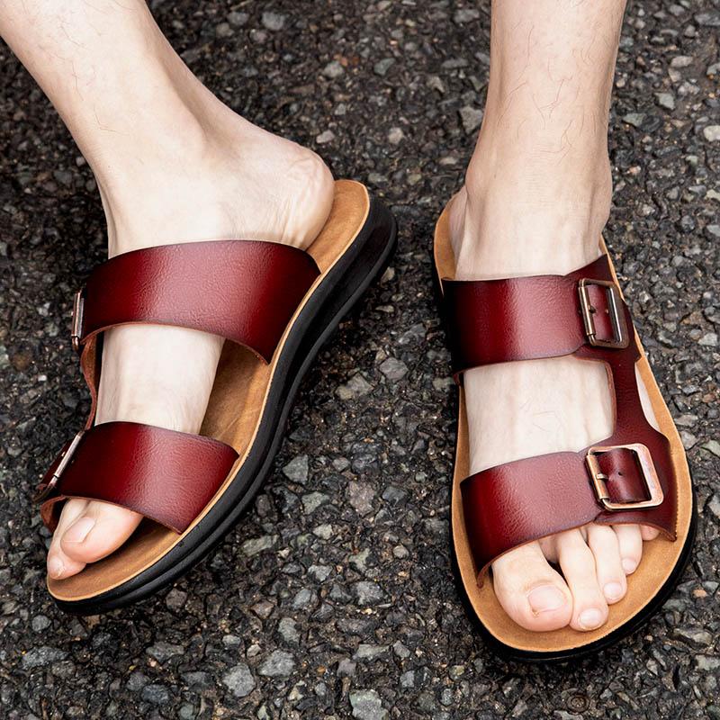 Fashion 2025 Men's Leather Sandals Summer Comfortable Quality Beach Slippers Casual Shoes Flat Bottomed Outdoor Beach Shoes