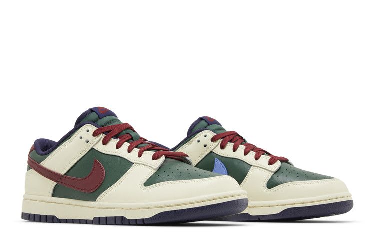 Men's Sneakers Nike Dunk Low Retro From Nike To You Fir Green Fir/Coconut Milk/Melon Tint/Team Red