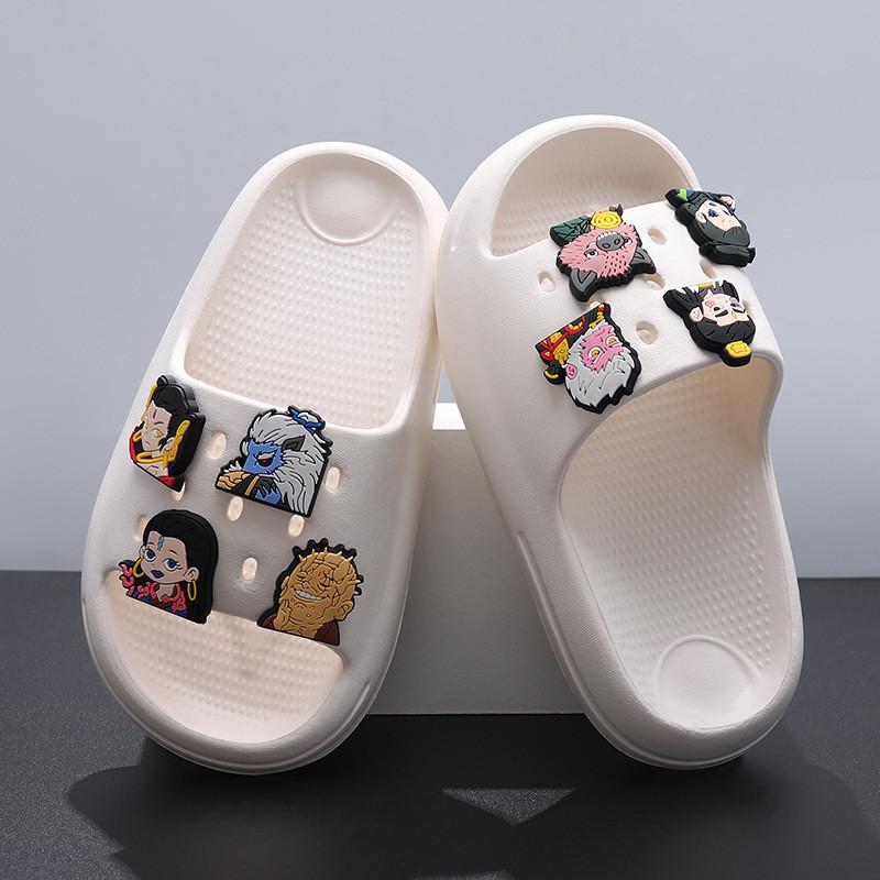 Bequeme weiche Sohle Eva Cartoon-Figur Indoor Outdoor Badeschuhe für Jungen
