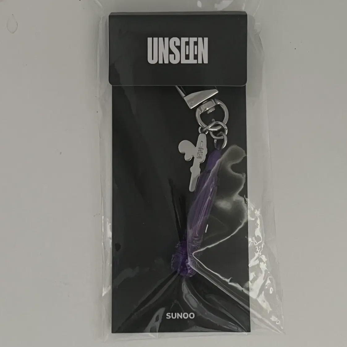 

Nhyfen Sunwoo Unscene Выставка Миккиринг