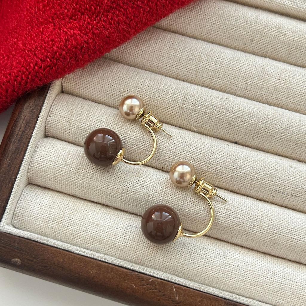 Fashion Retro Two Ways Wearing Pearl Stud Earrings For Women