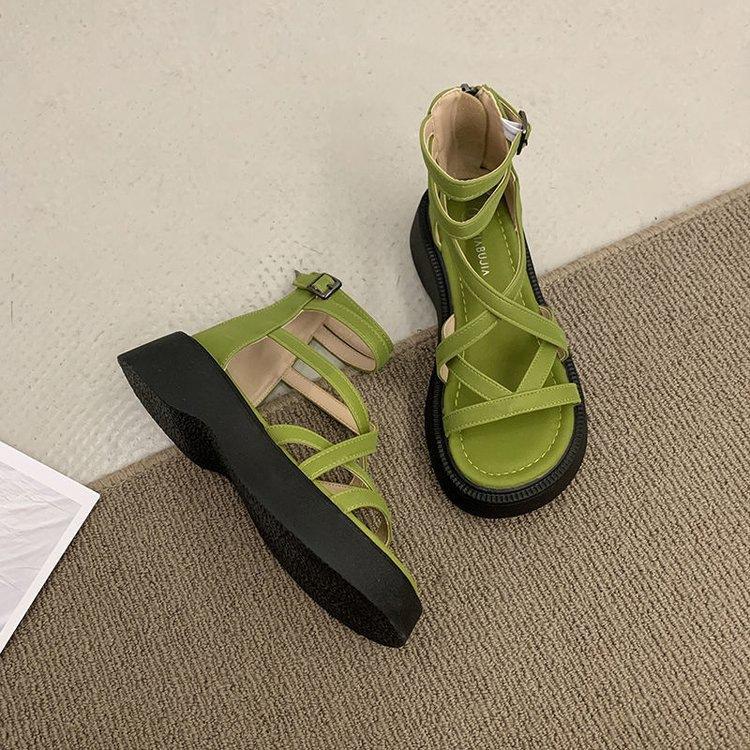 

Rome beach sandals fairy wind 2025 new summer student soft bottom flat bottom with skirt women s shoes 40