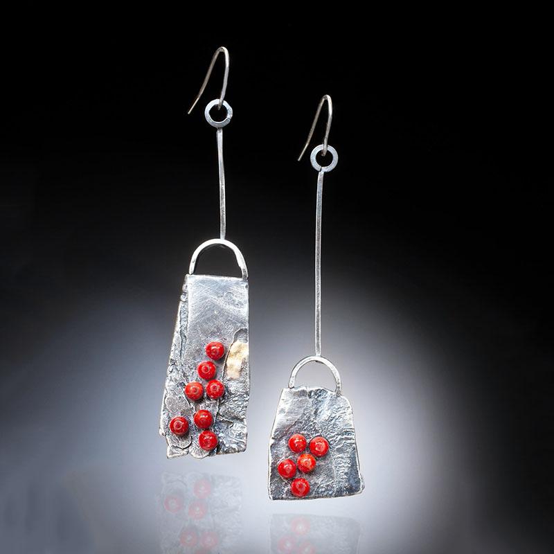 

Vintage Drop Earring For Women Classic Copper Color Red Coral Asymmetric Lock Bag Shape Hook Zircon women RED