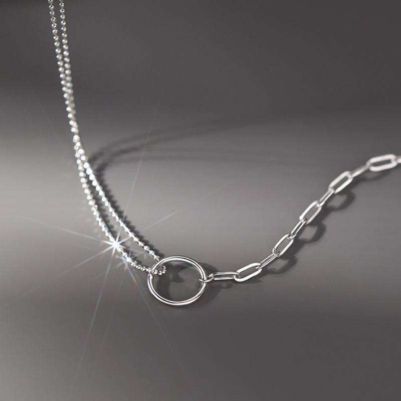 2023 Bestseller: Women's Niche Design Necklace In 925 Sterling Silver with Circle Clavicle Chain