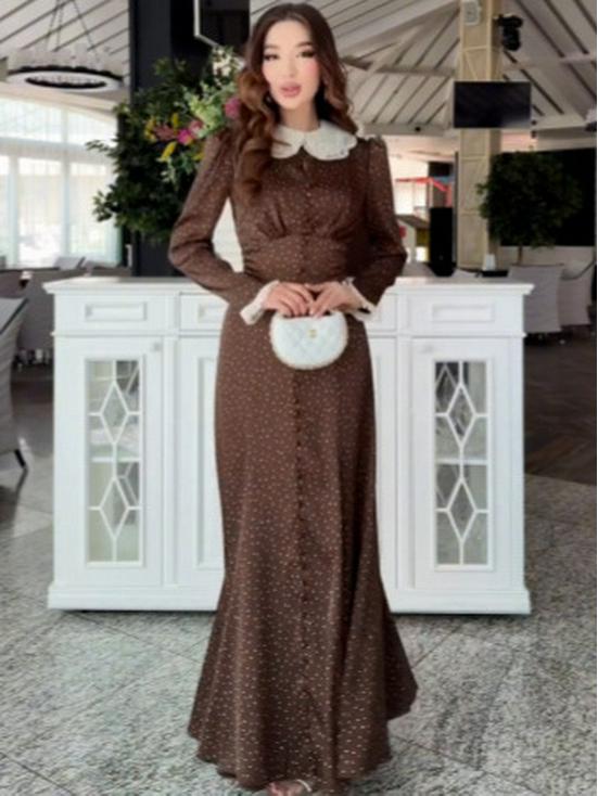 2025 Herbst Brauner Druck Schlankmachendes Langes Kleid für den Europäischen und Amerikanischen Markt