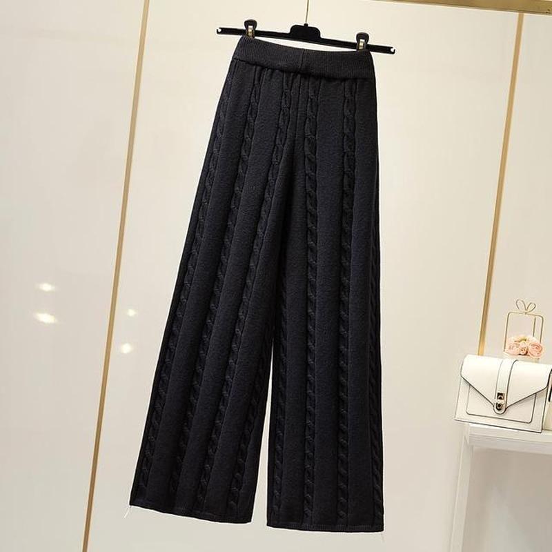 High-waist Solid Color Knitted Wide-leg Pants 2026 Autumn And Winter New Korean Twist Stripe Cropped Trousers All-match Casual