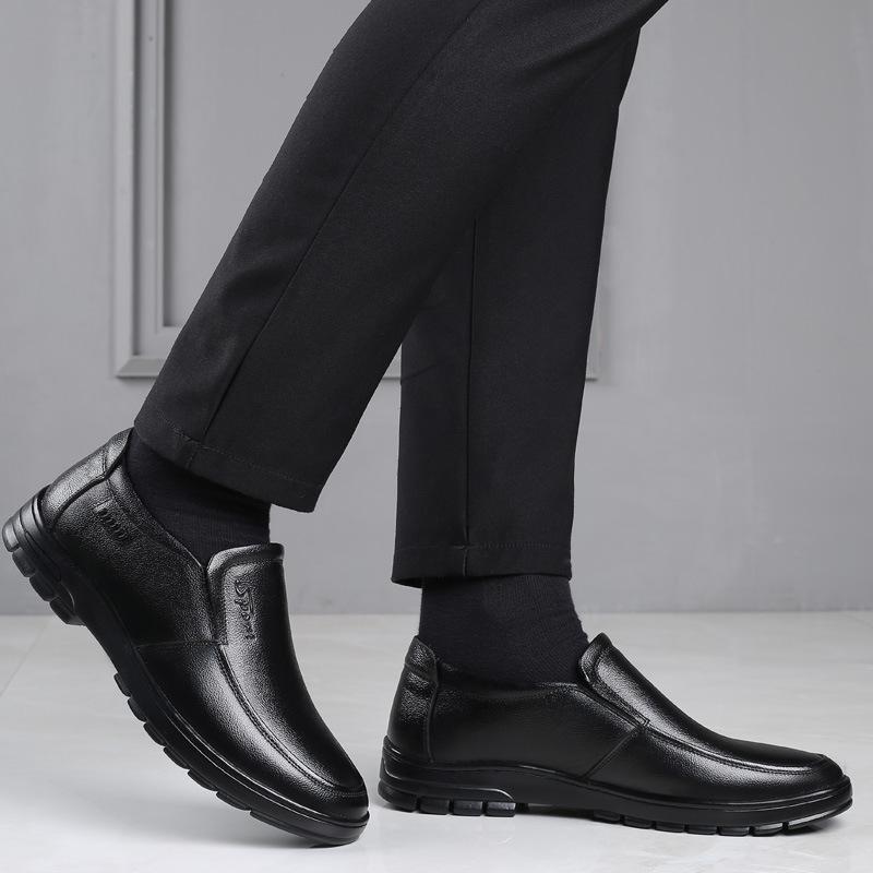 Leather shoes men's spring and autumn leather breathable business casual shoes soft sole one pedal middle-aged father shoes