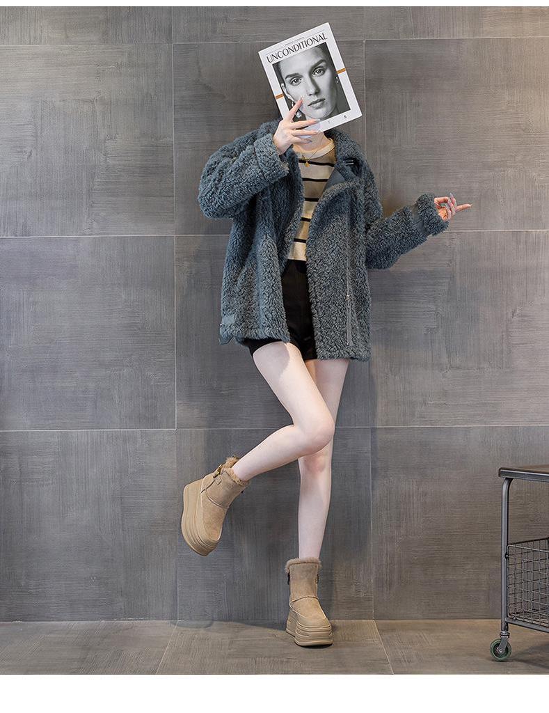 Petite Women's 2025 Thick-Soled Snow Boots, Height-Boosting, Velvet-Lined, Cold-Proof, Casual Warm Short Boots.