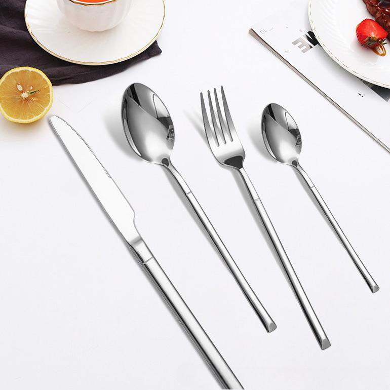 Stainless steel tableware, Knight series set, 24 piece Western style steak knife, fork, spoon set, gift box light luxury