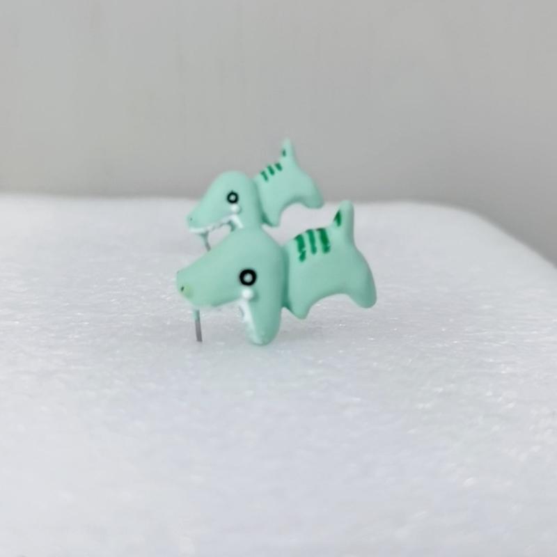 Cute Alloy Ear Studs Suitable for Women and Girls 3D Shark/Dinosaur/Whale Animal Cartoon Biting Ear Stud Earrings