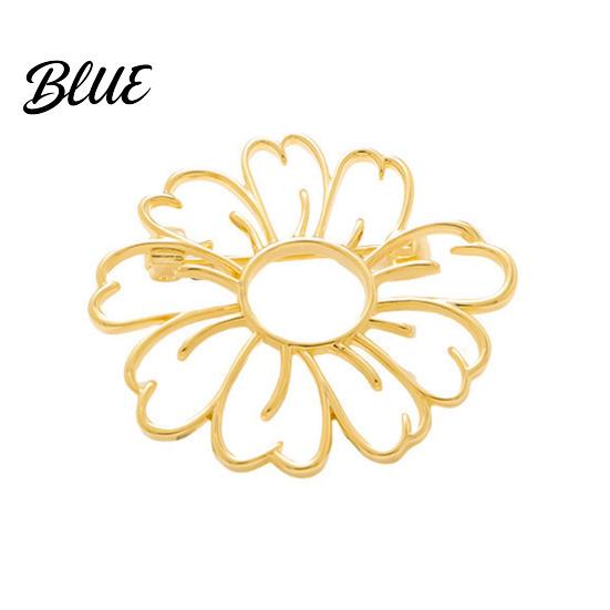Multi-purpose Brooch Women Smooth Surface Hollow Sun Flower Design Lapel