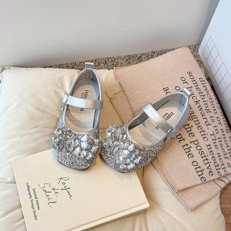 Girls Spring Autumn Sandals Korean Flower Rhinestone Princess Shoes Trendy Dance Footwear size 23 серебряный
