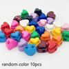 10/20 Stück Bunte Herzförmige Nadelstopper Doppelbohrung, Federstopper für Stricken Häkeln DIY Bastelstopper Nadelhalter