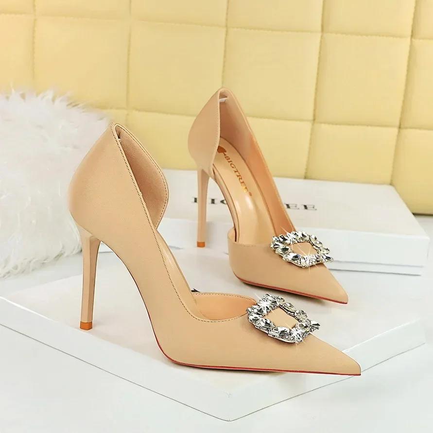 

BIGTREE Sexy White Women Dress Sandals Pointed Toe Party Rhineston Silk 10.5CM Thin Heels Office Lady Casual Woman Shoes 34