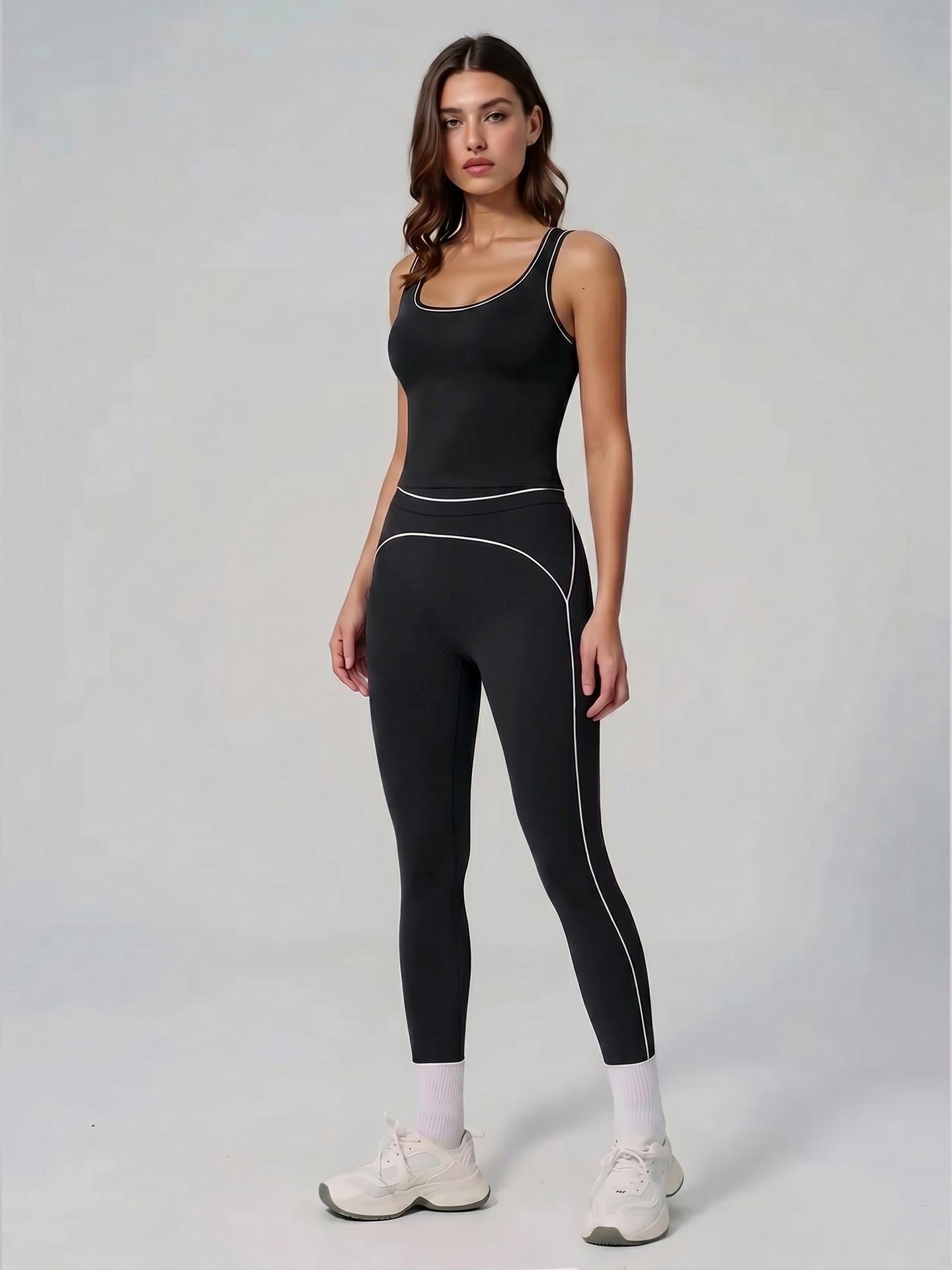 Color Block Yoga Set with Racerback Tank & High-Waisted Pants