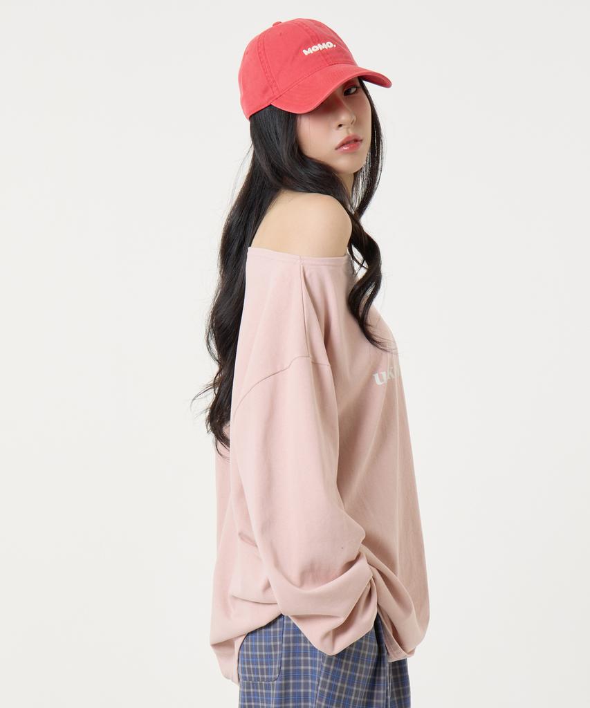 UNKNOWN PLANET Off-Shoulder Logo Langarm-T-Shirt Rosa