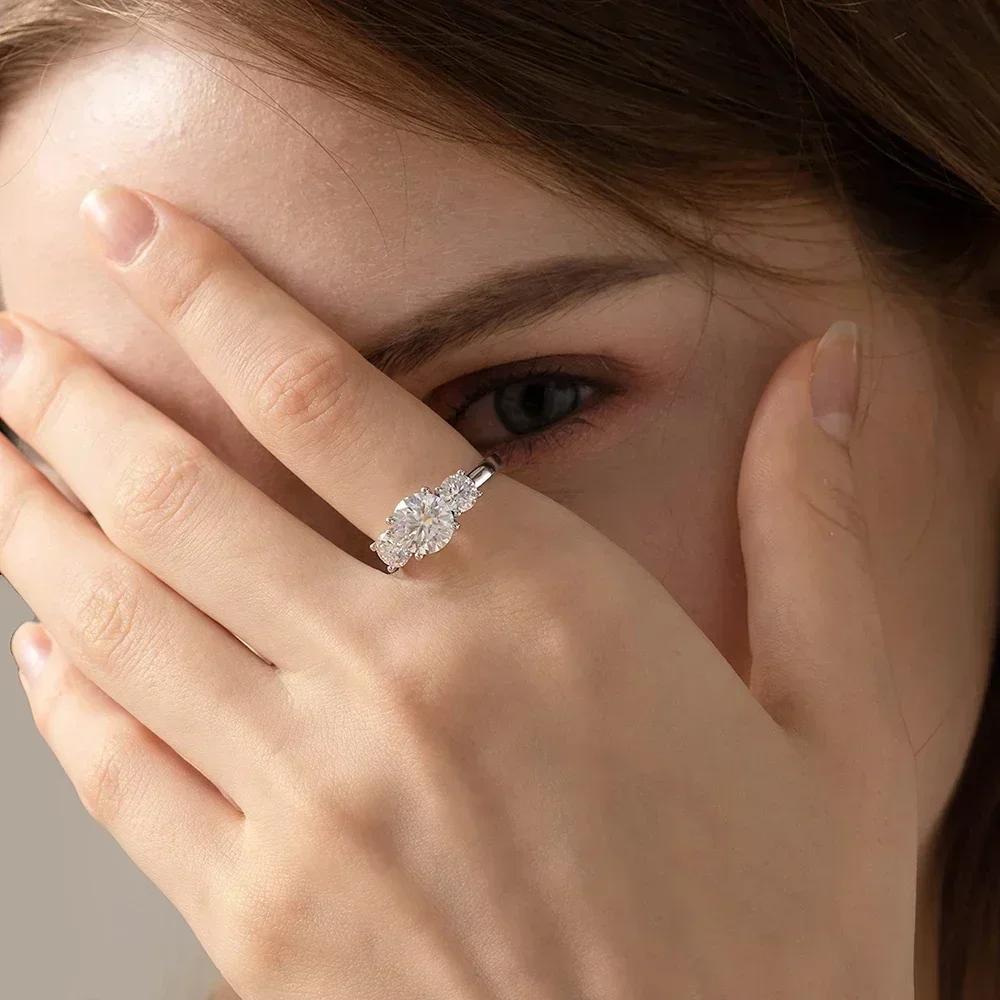 4Carat Moissanite Diamond Engagement Ring with Certificates 925 Silver Three-Stone Wedding Band for Women Fine Jewerlry
