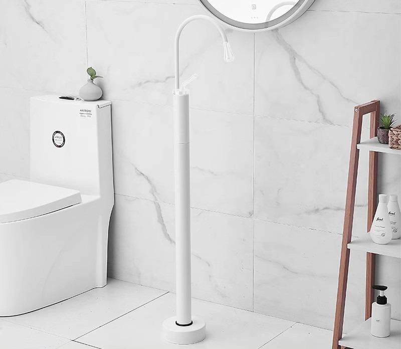 Tuqiu Gold Bathroom Bathtub Faucet With Hand Shower Hot and Cold Black Basin Faucet Floor Standing White/Chrome Bathtub Faucet