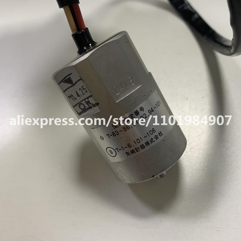 1-83127115-0 1831271150 genuine odometer sensor 24V for Isuzu FVR32 6HE1 10PE1 FRR truck accessories