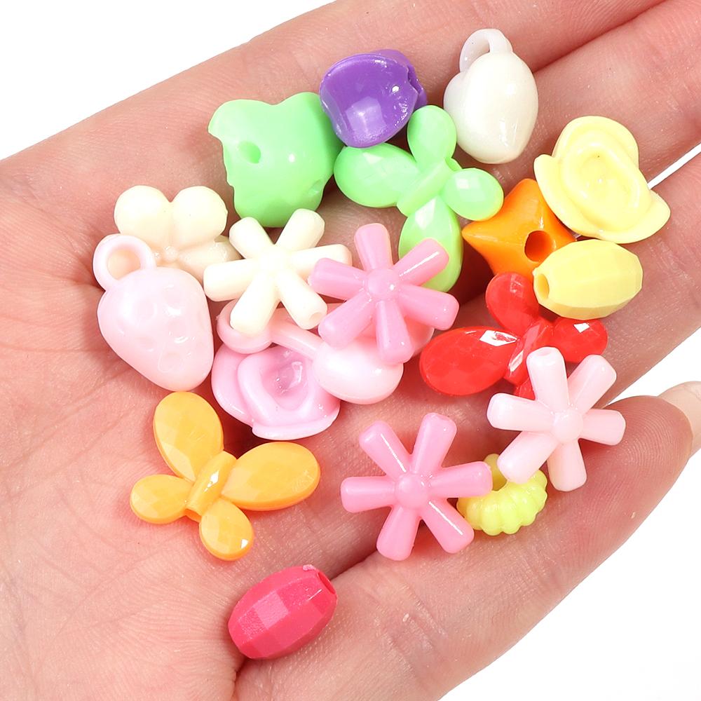 50 Stück/Los Gemischte Farbe Kunststoffperlen Schmetterling Schneeflocke Süßigkeitenform Lose Perlen Für DIY Armband Ohrringe Zubehör Großhandel