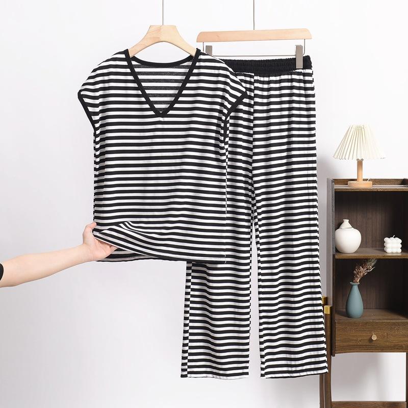 Frühlings- und Sommer-Neues Retro-Gestreiftes V-Ausschnitt Kurzarm-Shorts-Set, Locker und Lässig Übergröße Dünne Hausbekleidung