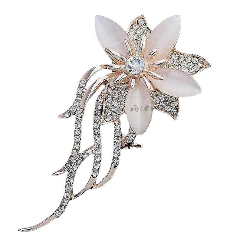 Suit brooch women s exquisite design corsage new coat buckle cheongsam pin accessories exquisite pin