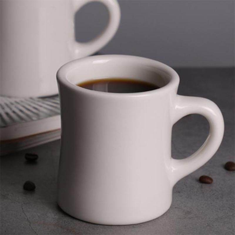 Brief White Mug Ceramic Bear Coffee Cup