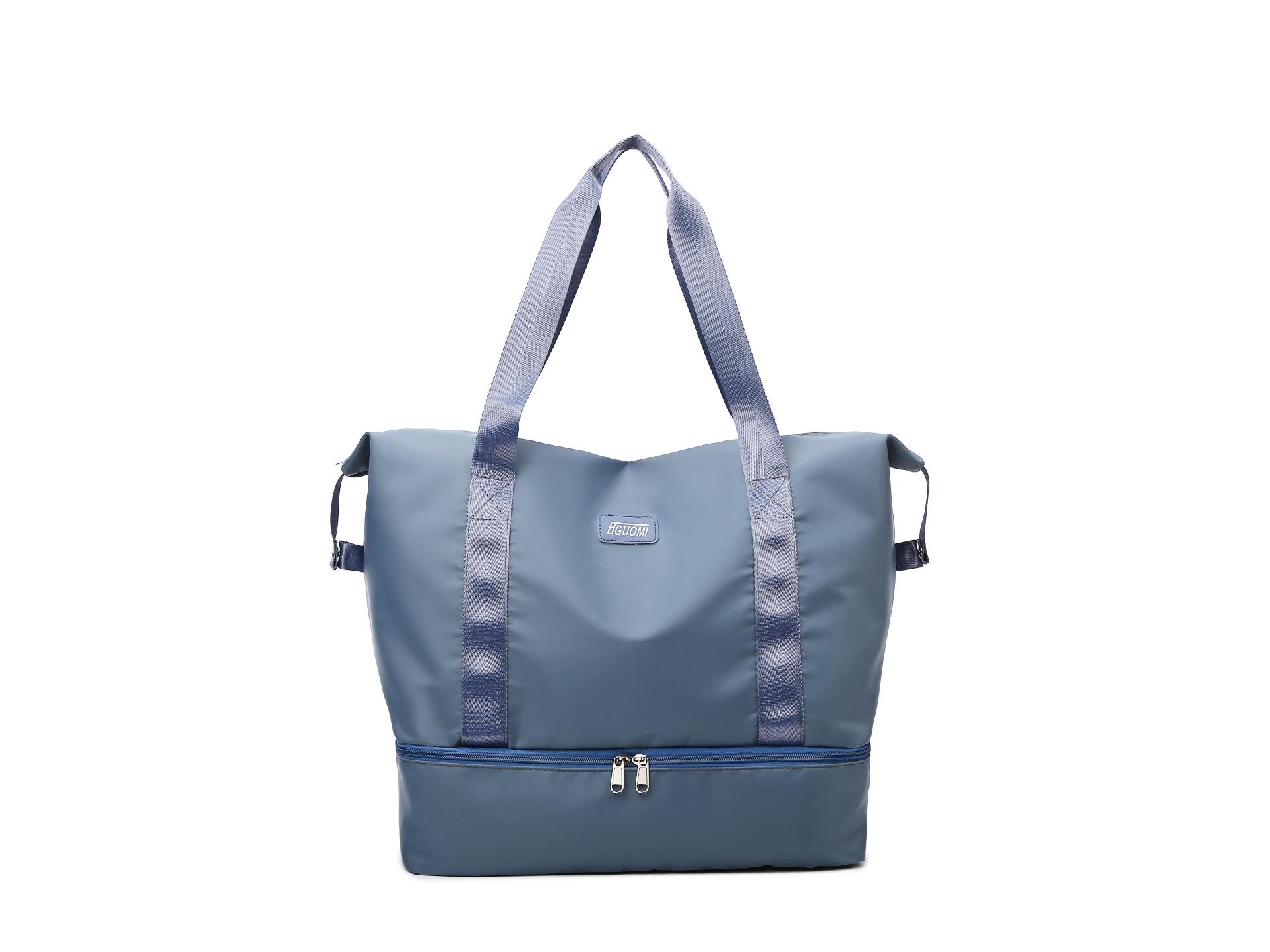 

Large Waterproof Travel Bag with Shoe Compartment, Wet/Dry Separation, and Crossbody Strap синий