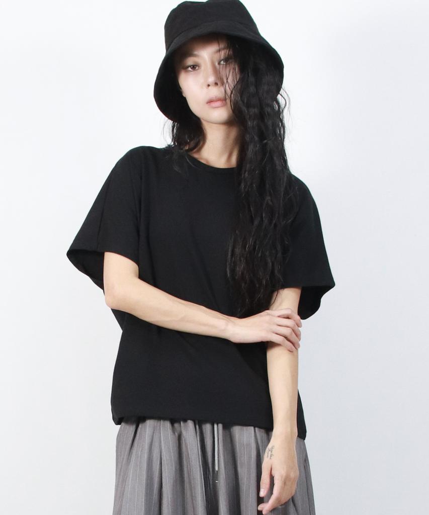 Deumakeu Standard Fit Solid French T-Shirt Black