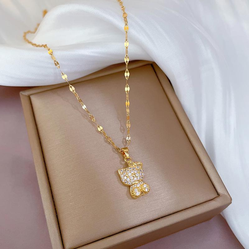 Titanium Steel Luxury Diamond Gold Micro-Inlaid Necklace for Women - Trendy Clavicle Chain