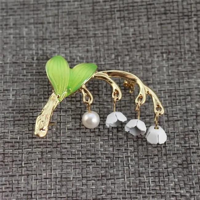 Fashionable Leaf Drop Oil Brooch Flower Pearl Pin Brooch
