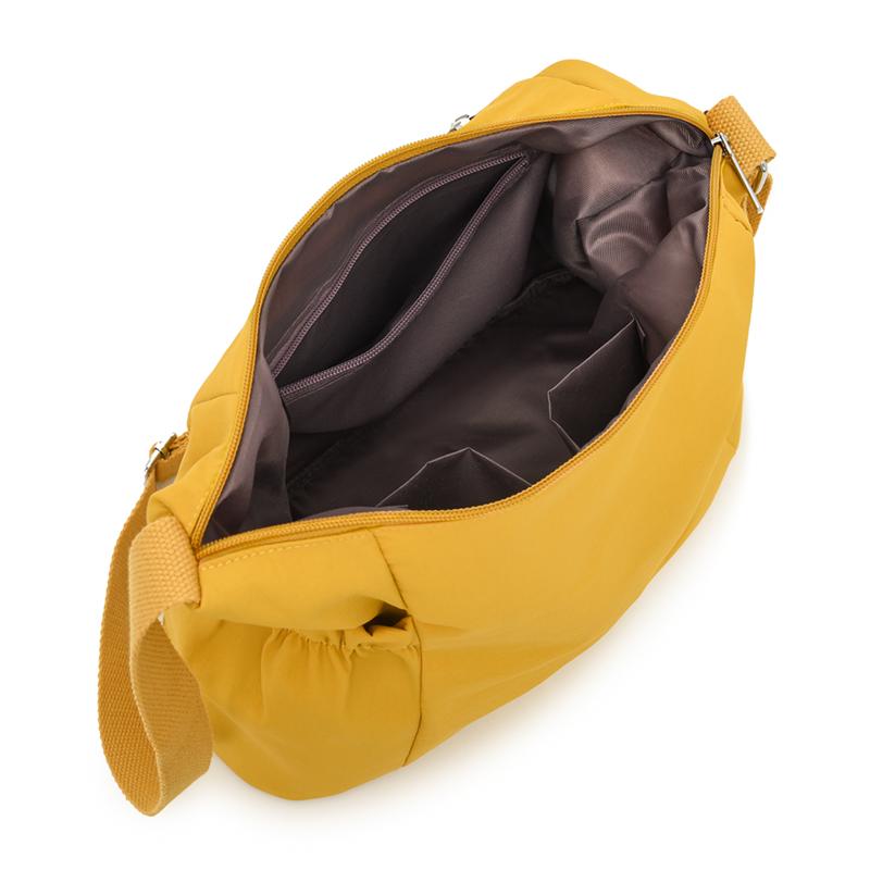 Women's Shoulder Bag Lightweight Water-Repellent Large Capacity Crossbody Bag